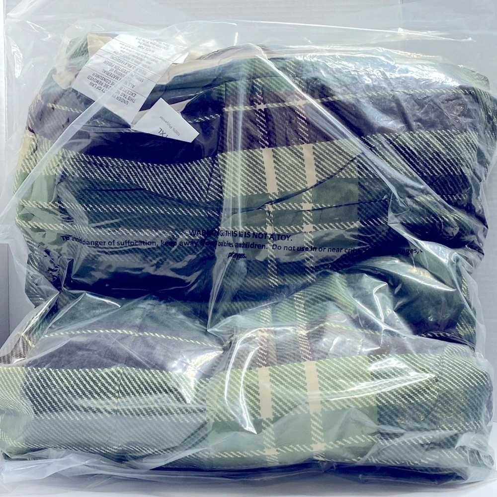 OCM Twin XL Reversible Comforter 66